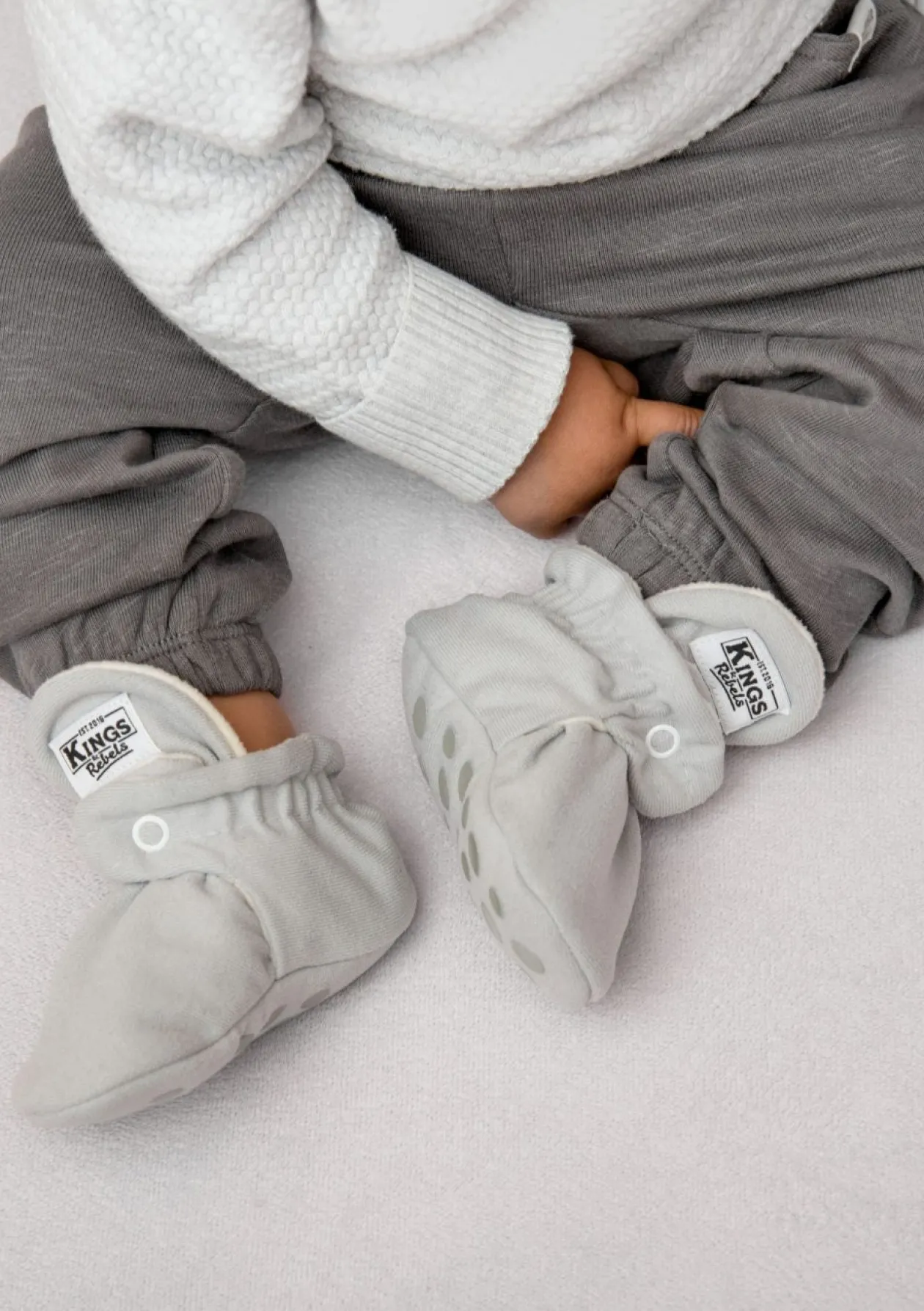 Baby Booties Gamuza Grey