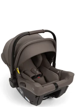 Babyschale 'PIPA urbn' Chestnut