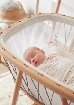 Babywiege 'Kumi' Hazelnut 68 x 40 cm