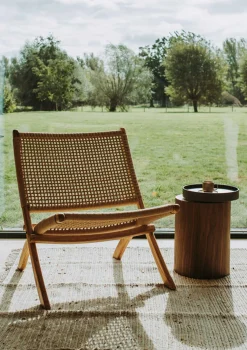 Beistelltisch mit Drehteller