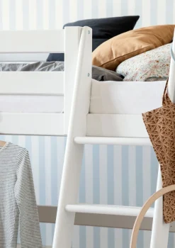 ECO Luxury' Spielbett mit Rutsche weiß 200 x 90 cm