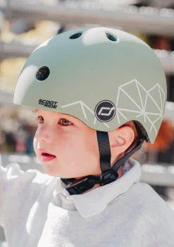 Helm 'Graphics' Green lines