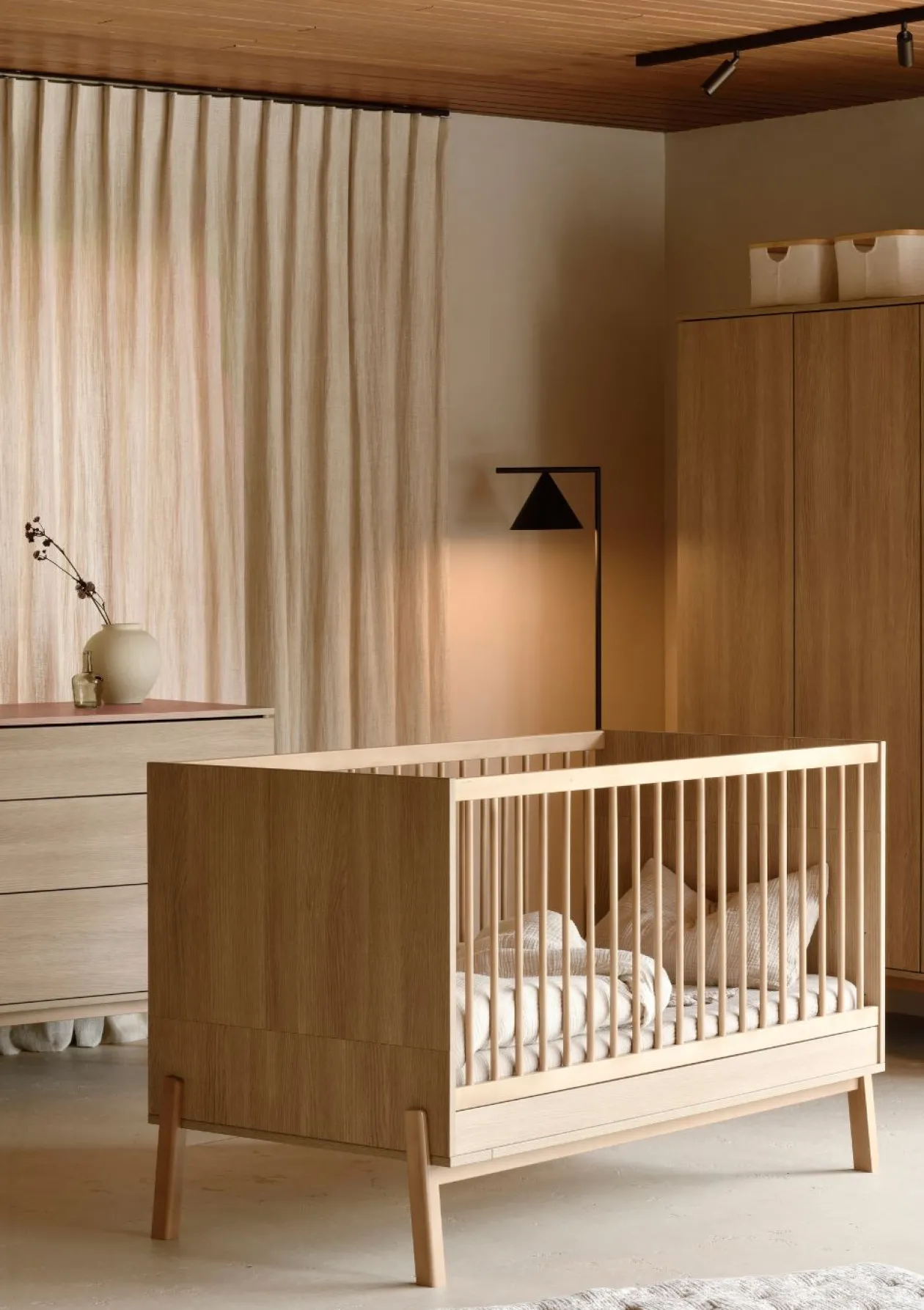 2-in-1 Bett 'Ashi' Honey Ash 140 x 70 cm