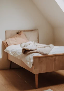 2-in-1 Bett 'Cocoon' Natural Oak 140 x 70 cm