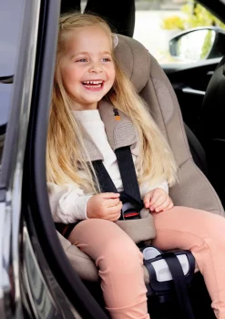 Kindersitz 'Beyond2 360' Dark Sand SoftBreeze