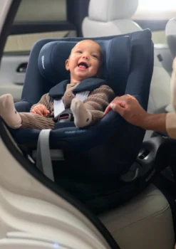 Kindersitz 'Mica 360 Pro' Authentic Grey