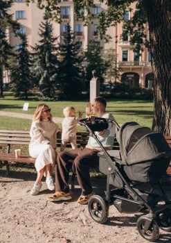 Kombi-Kinderwagen 'Mono 4' Premium Schwarz