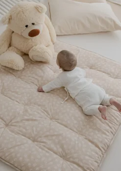 Krabbeldecke Floral Sand 120 x 120 cm