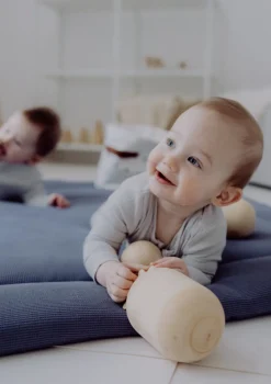 Krabbeldecke Mini Piqué Essential Blau 120 x 120 cm