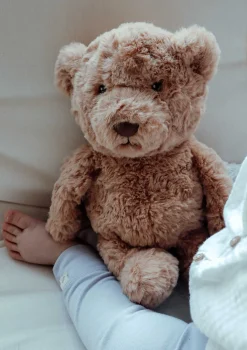 Kuscheltier mit Herzschlag 'Lou' braun (wiederaufladbar)