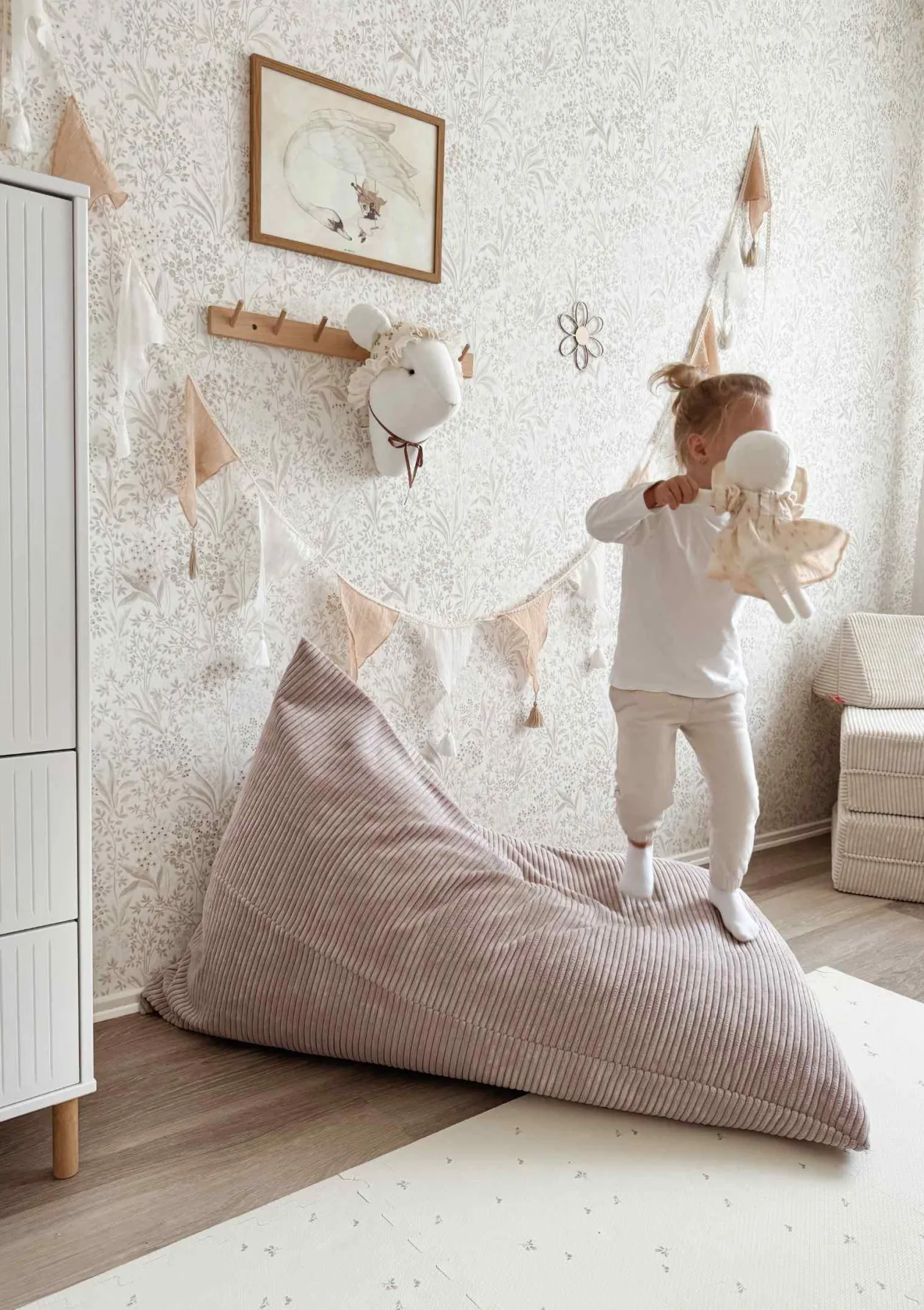 Lounger Sitzsack Cord Salbei Grün