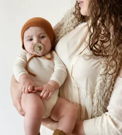 Merino Bonnet 'Dolly' Mustard