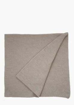 Merino Lochmusterdecke beige