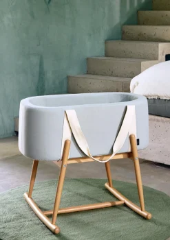 Moseskorb 'Kuko' Farrow