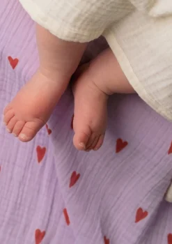 Musselin Mulltuch 'Swaddle Print Large' Purple Hearts 120 x 120 cm