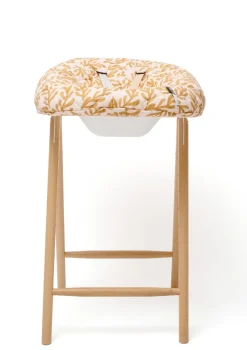 Neugeborenen-Aufsatz für 'TOBO' Season Paper