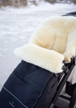 Premium Lammfell-Fußsack midnight black