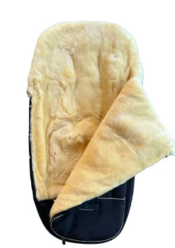 Premium Lammfell-Fußsack midnight black