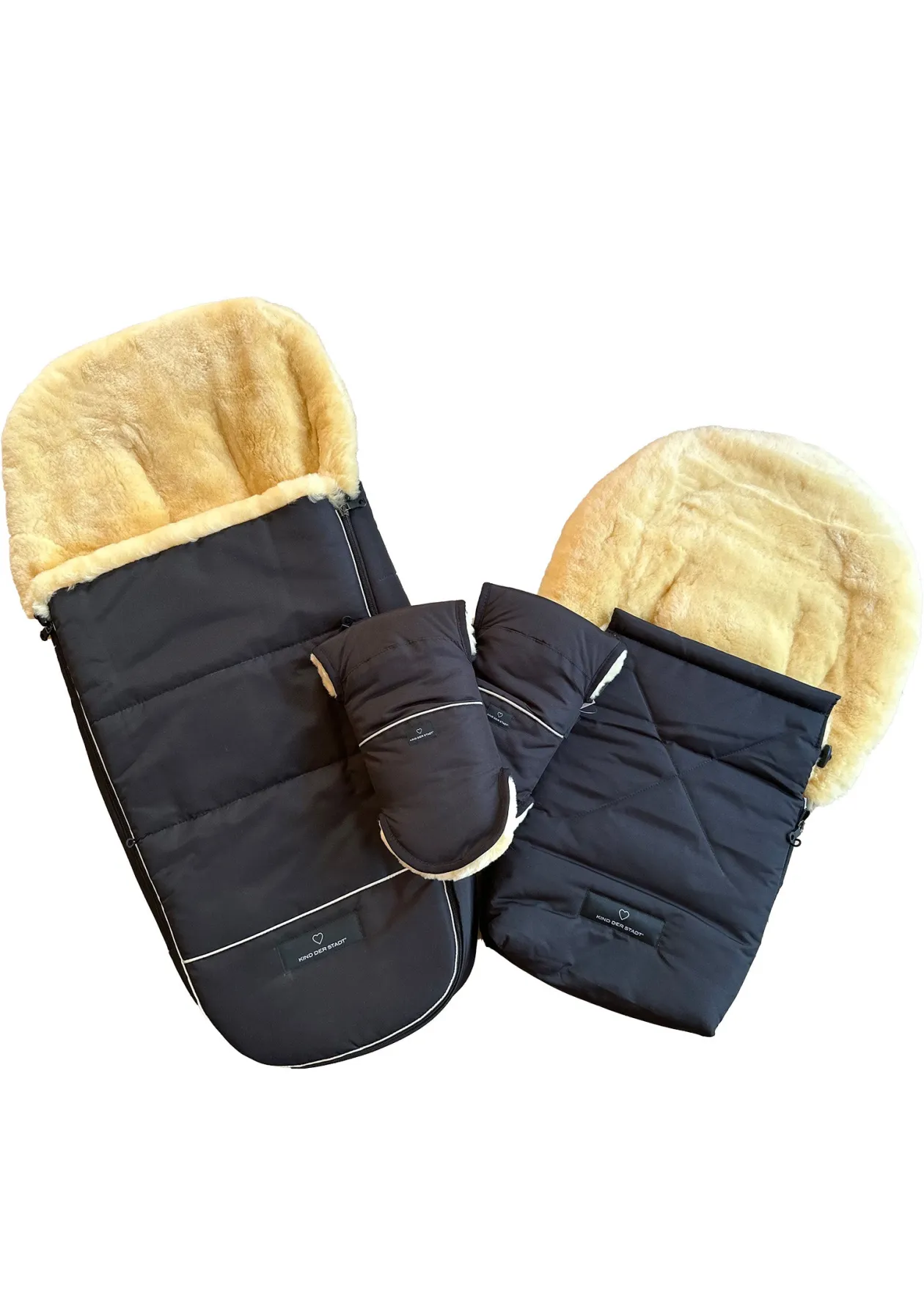 Premium Lammfell-Handwärmer midnight black