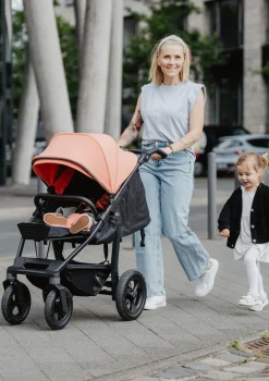 Sportwagen 'Mono 4' Lachs