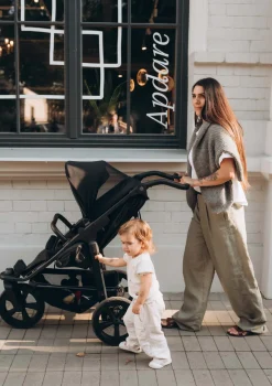 Sportwagen 'Mono 3' Lachs