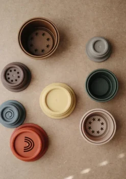 Stapelbecher 'Stacking Cups' Retro