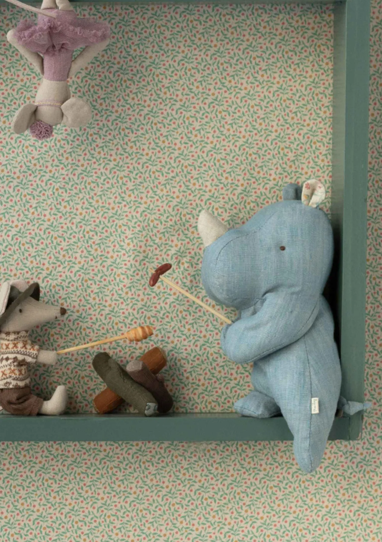 Stofftier 'Safari-Friends' Nashorn blau/sand klein