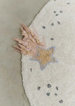 Teppich mit Weltraum-Motiven 'Interstellar Journey' waschbar Ø 140 cm