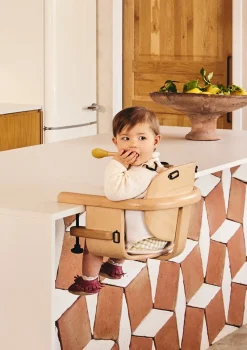 Tischsitz mit Sitzauflage 'Hiko' Fur Milk