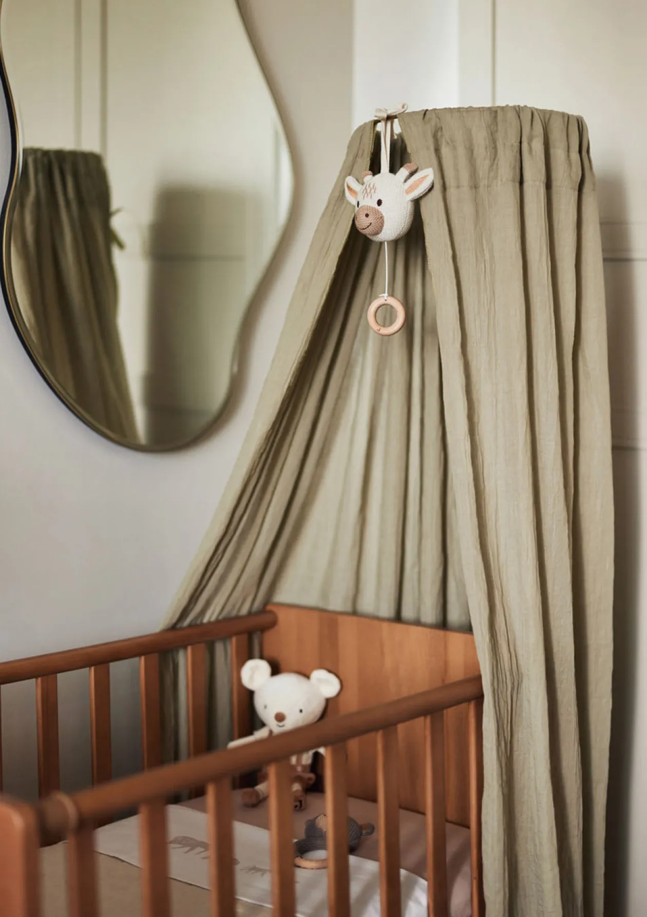 Wiegenhimmel Vintage Olive Green