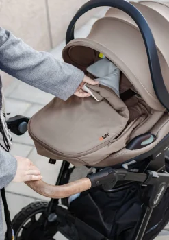 Wind & Weather Cover für Babyschale 'Go Beyond' Dark Sand